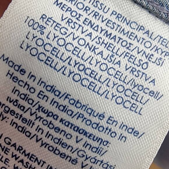 Tencel Lyocell Canadian Tuxedo Chambray Pullover Shirt - Size M - Picture 5 of 6